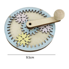 Hand crank wheel