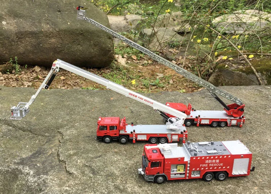 Realistische Brandweerwagen met Ladder – 1:50 Schaalmetaal