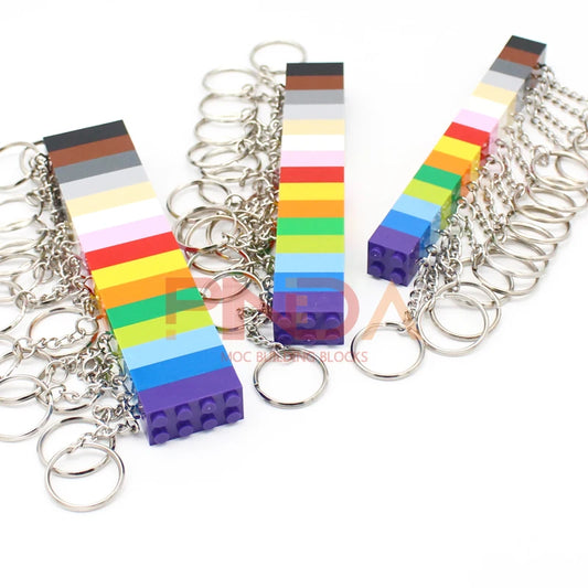 Set van 10 Sleutelhangers met Bouwblokje – Compatibel