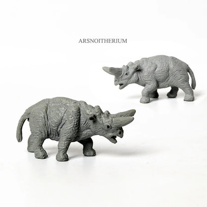 Set van 18 Realistische Mini Prehistorische Dieren Speelfiguren