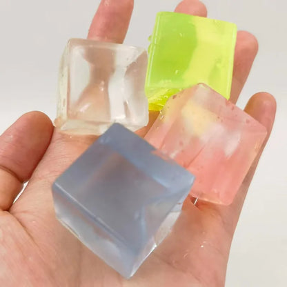 Mini Squishy Fidget Toy – Knijpspeeltje voor Stressvermindering