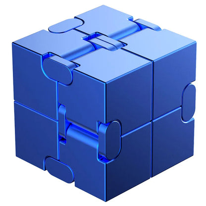 Infinity Cube Fidget Toy van Metaal – Voor Focus en Minder Stress