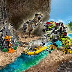 740PCS 4 Minifigures