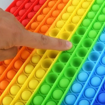 Groot Regenboog Pop-It Fidget Speelgoed – 30 cm – Tegen Stress en Verveling