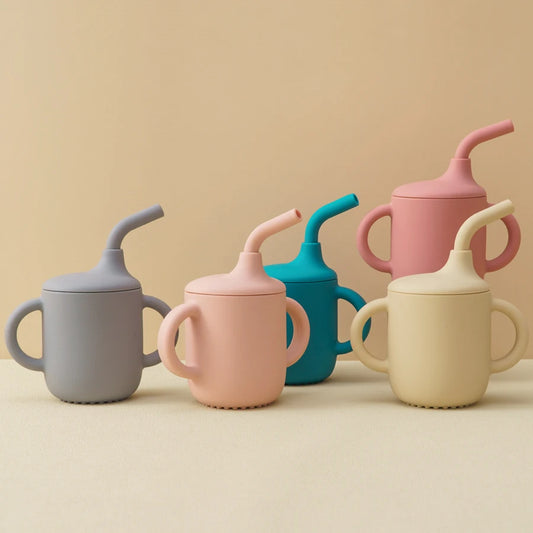 Baby Leren Drinkbeker met Rietje - Siliconen en Comfortabele Handvatten