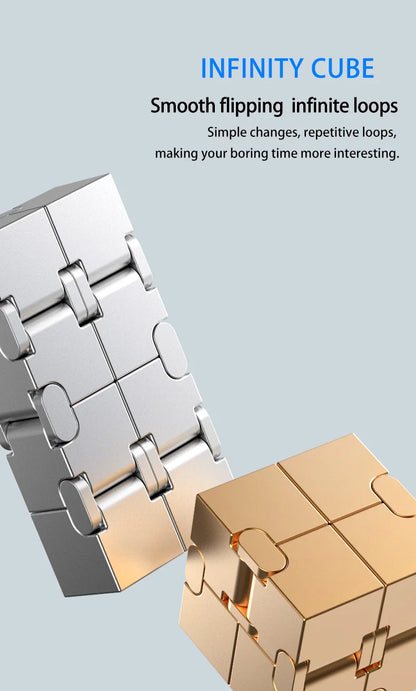 Infinity Cube Fidget Toy van Metaal – Voor Focus en Minder Stress