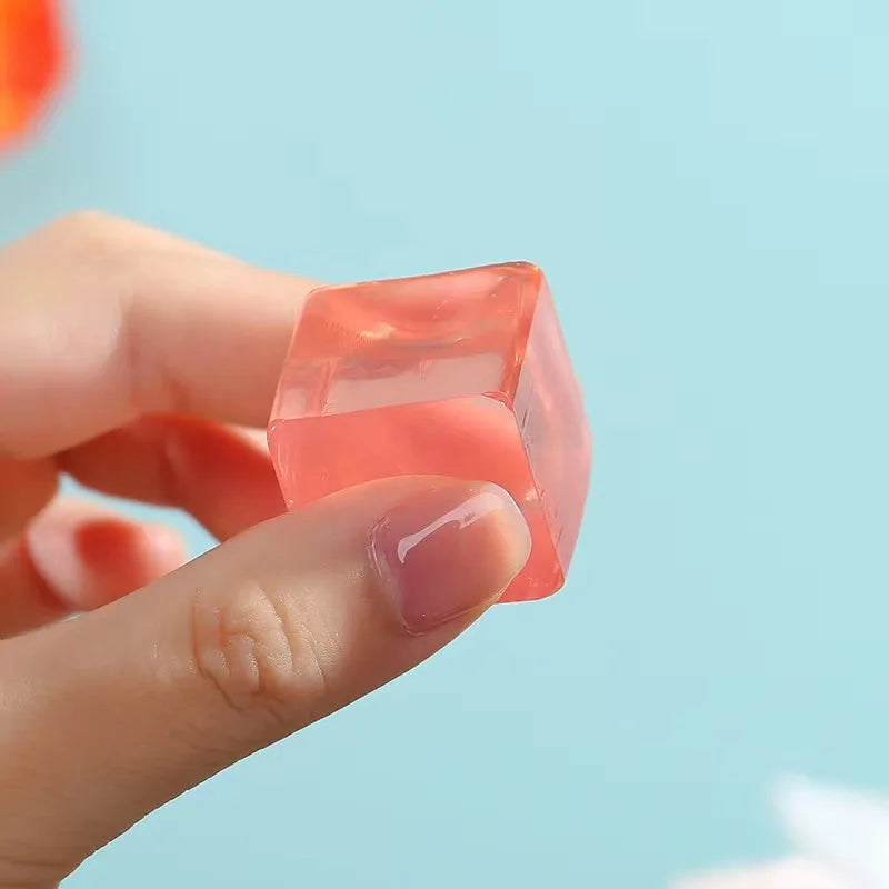 Mini Squishy Fidget Toy – Knijpspeeltje voor Stressvermindering