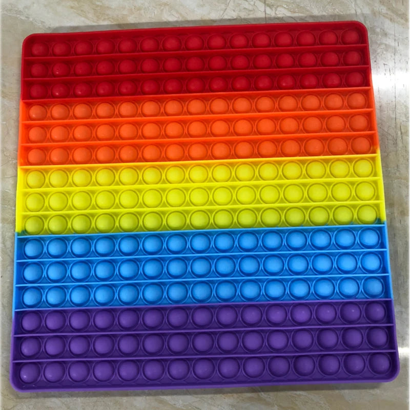 Groot Regenboog Pop-It Fidget Speelgoed – 30 cm – Tegen Stress en Verveling