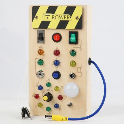 Houten Montessori Busy Board