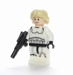 Luke Skywalker (Stormtrooper outfit) PG-714